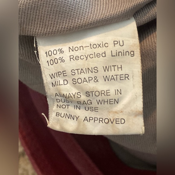 The Pelican Bag by GUNAS New York. - Picture 3 of 16